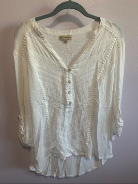 Democracy White so V-Neck Button-Front Top